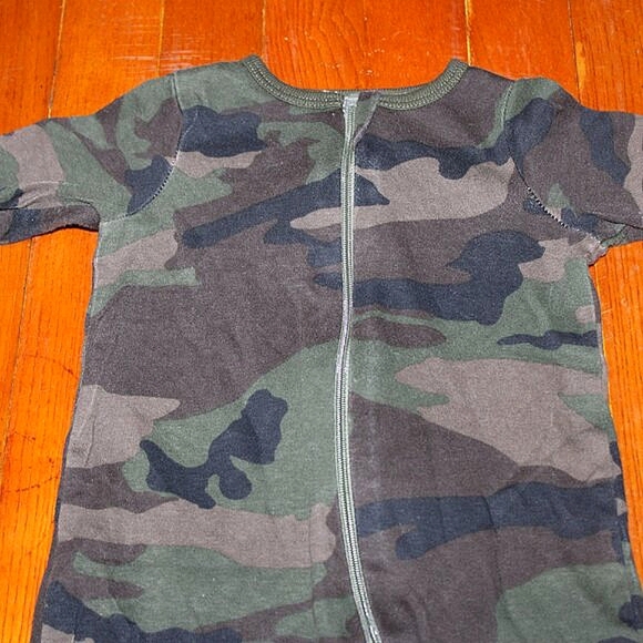 Baby Boy Sleep & Play Bundle - 3-6 Months - 5 Piece Lot - Footed Pajamas - Picture 9 of 14